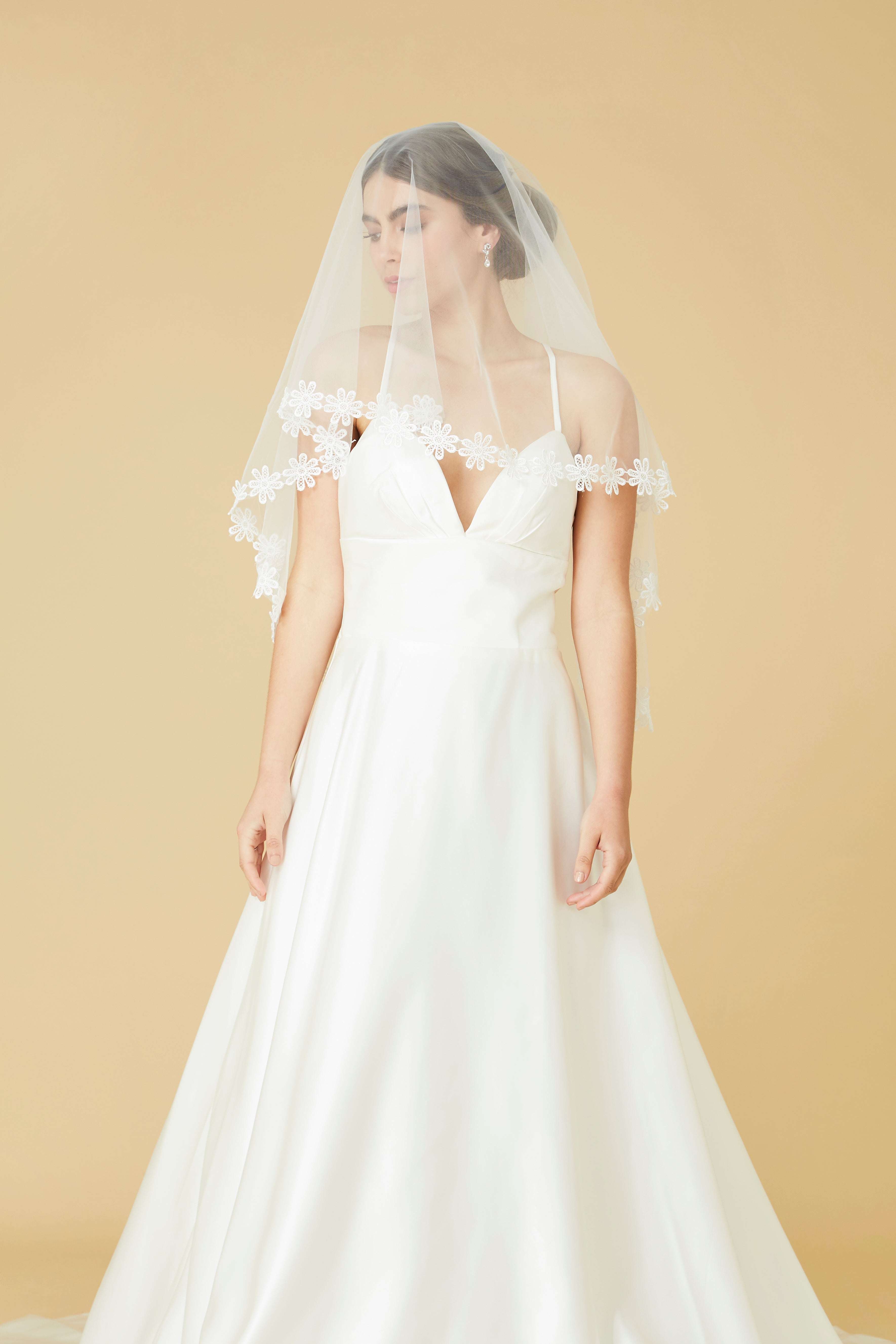 Begonia Fingertip Wedding Veil