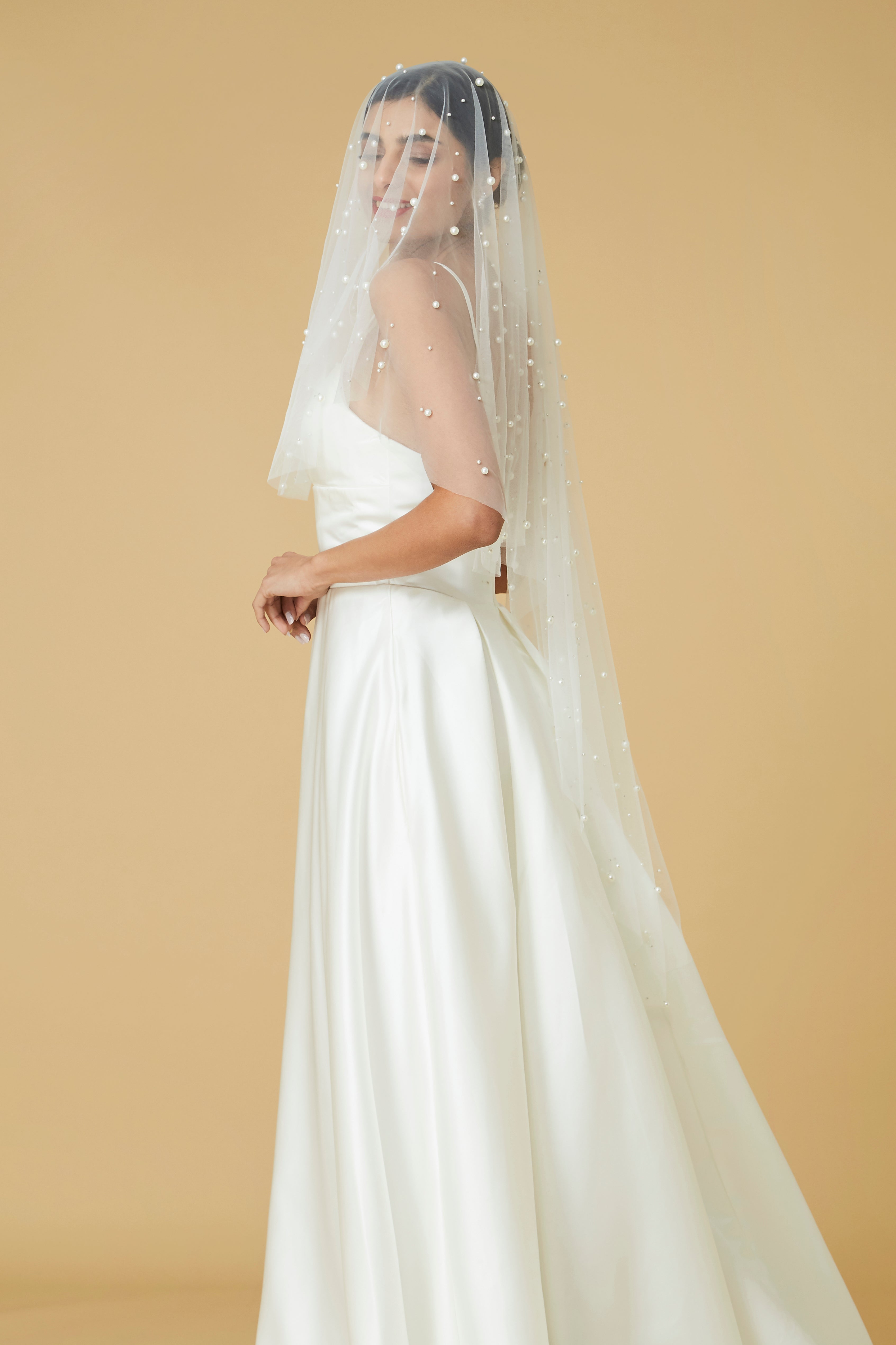 Pearls of Paz Fingertip Wedding Veil