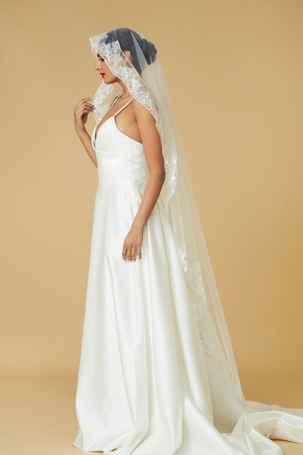 Amelia Waltz Wedding Veil